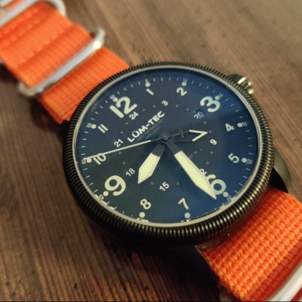 Lum-Tec Combat B38 GMT Watch - Picture 12 of 14